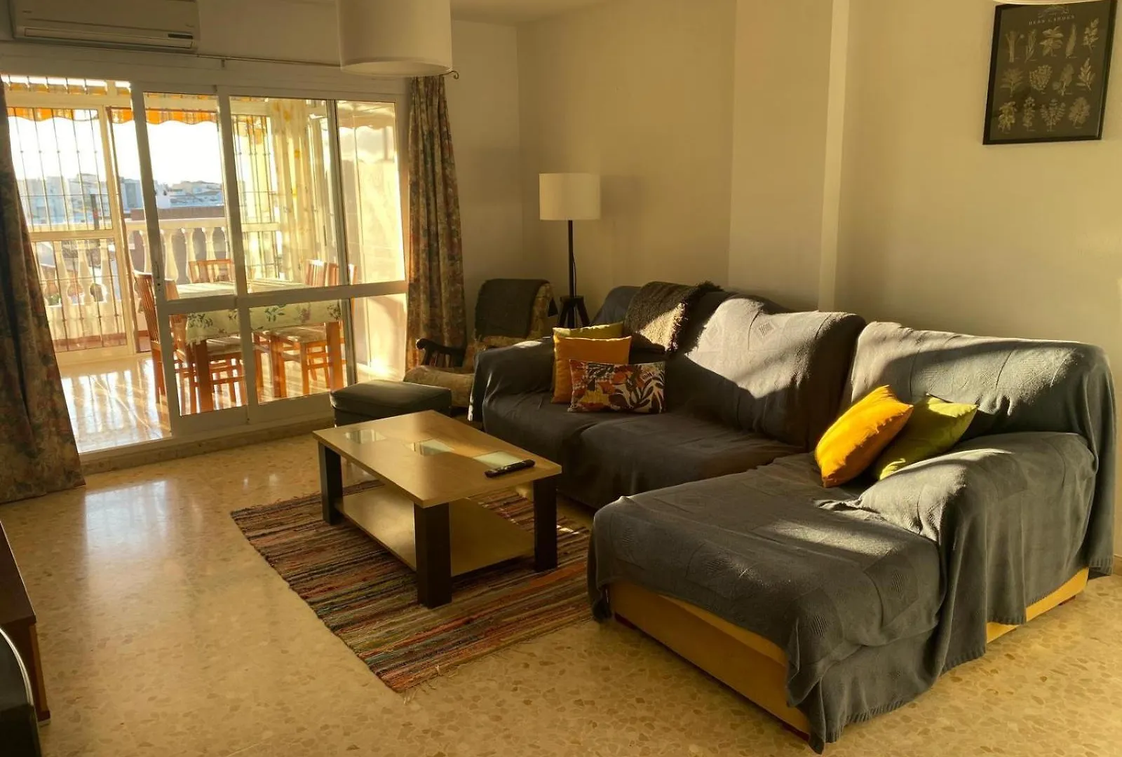 Apartamento La Casita Playa A 700M Malaga